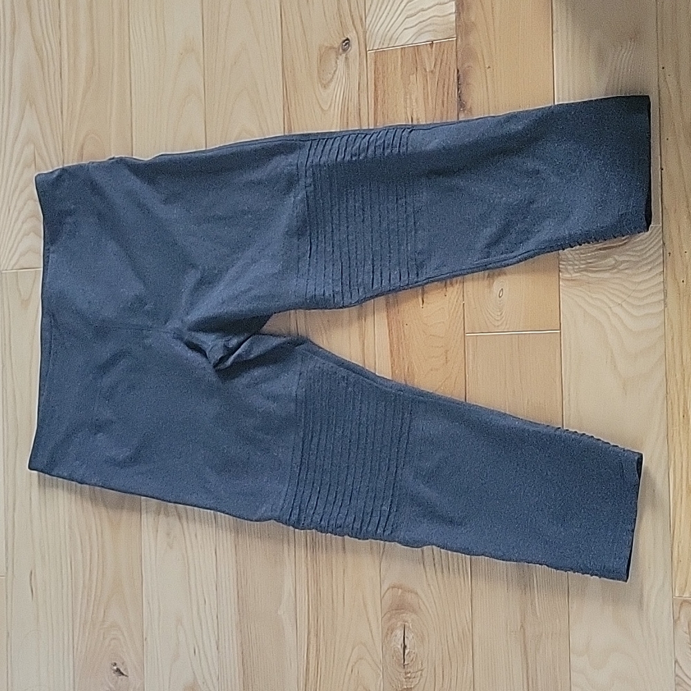 EXP Core Performance Moto Athletic Capris